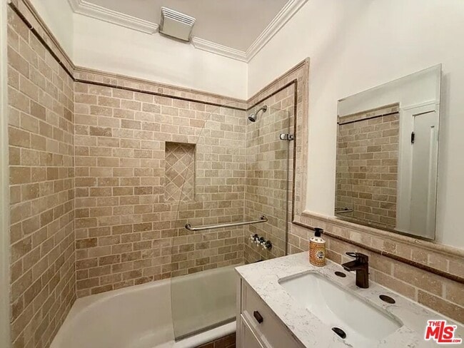 Building Photo - 1123 15th St