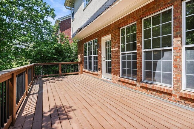 Building Photo - 2024 Wrights Mill Cir NE