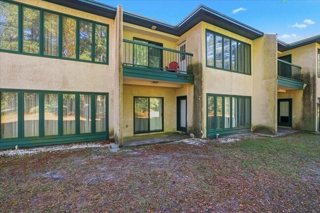 Building Photo - 1940 Bluewater Blvd