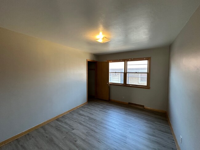 Building Photo - 4650 N 68th St