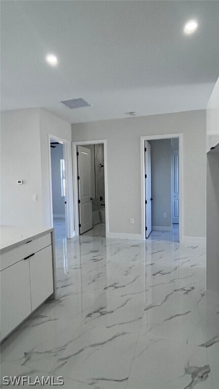 Building Photo - 1009-1011 NE 15th Ln