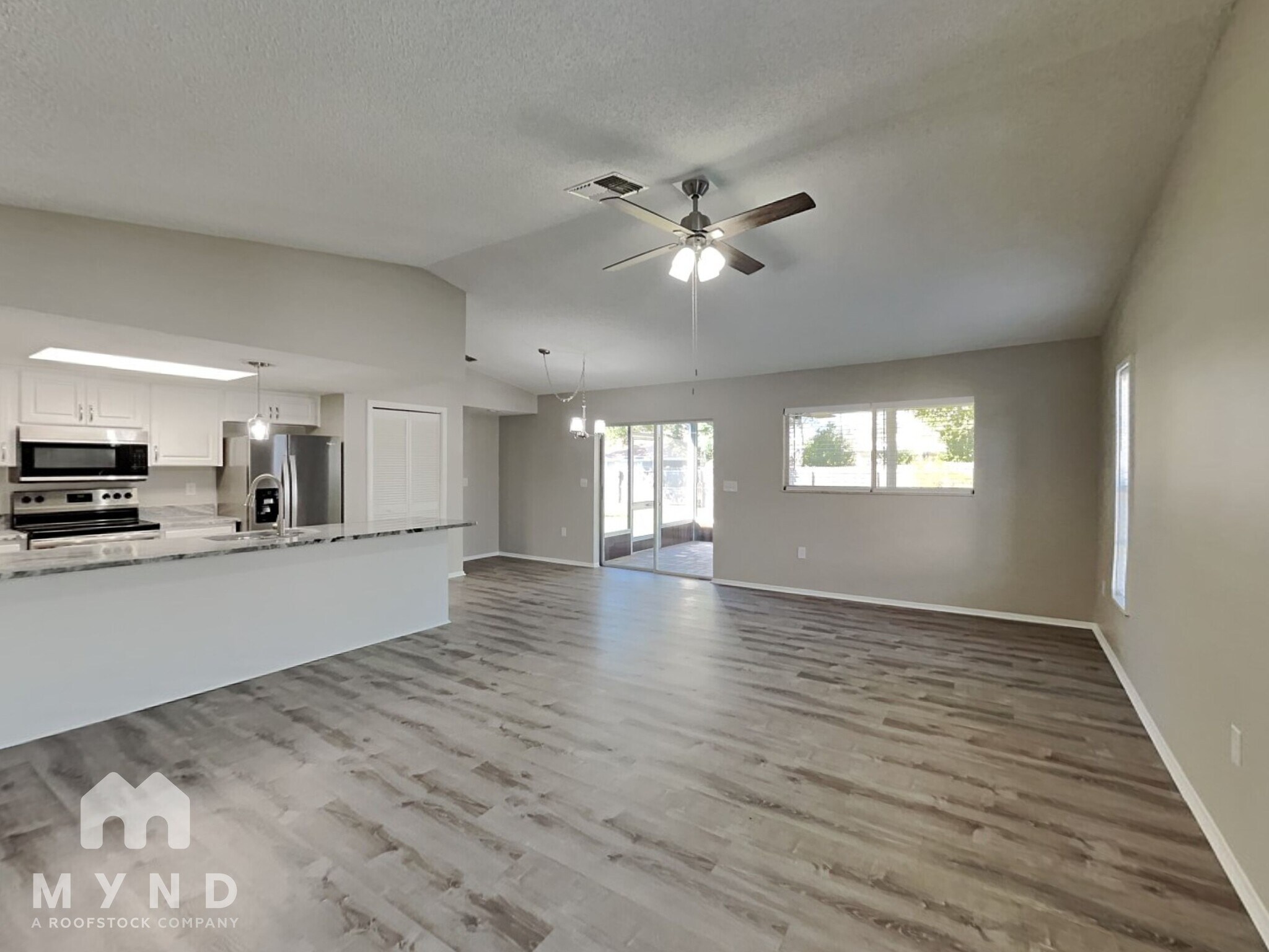 Building Photo - 2101 Anchor Ave