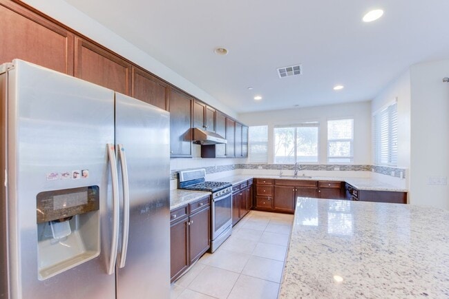 Building Photo - 7181 Logsdon Dr