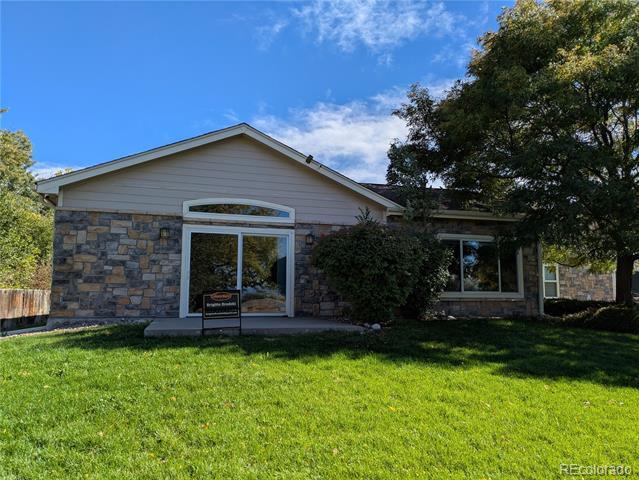 Primary Photo - 1591 Roseanna Dr