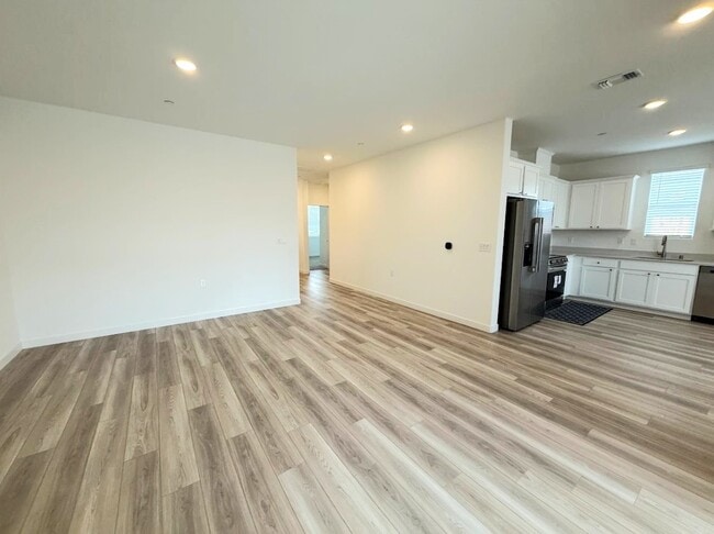 Building Photo - 4623 Sami Jo Dr