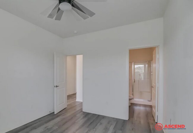 Building Photo - Stunning 4BR/3.5BA Home – 2,300 SqFt | Gated Community w/ Pool, Gym & Clubhouse | Gardener Included!