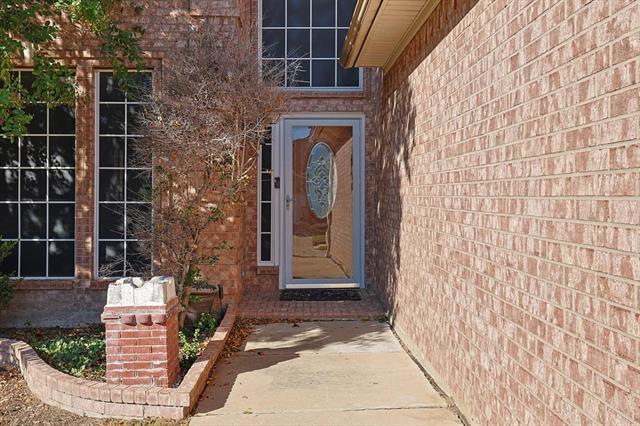 Building Photo - 8837 Sunset Trace Dr