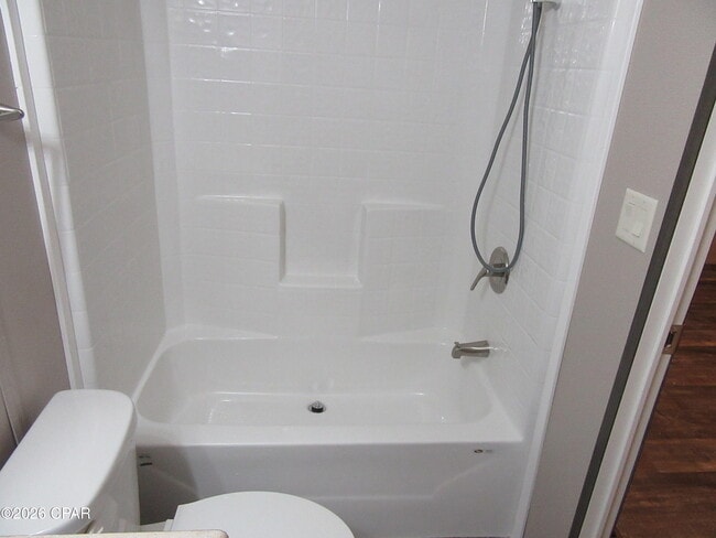 Building Photo - 4905 Alameda St