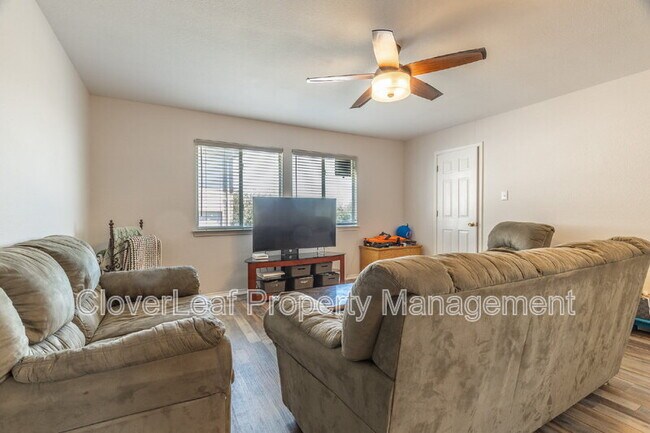Building Photo - 9715 Justice Ln