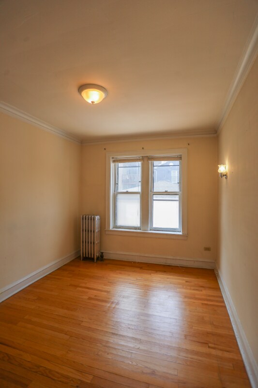 Building Photo - 4246 N Francisco Ave