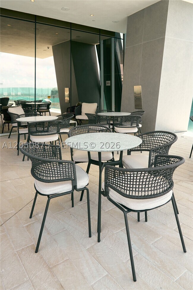 Building Photo - 300 Biscayne Blvd