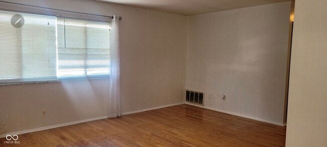 Building Photo - 10169 Penrith Dr