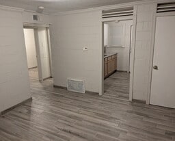 Building Photo - 2945 Schofield Ave