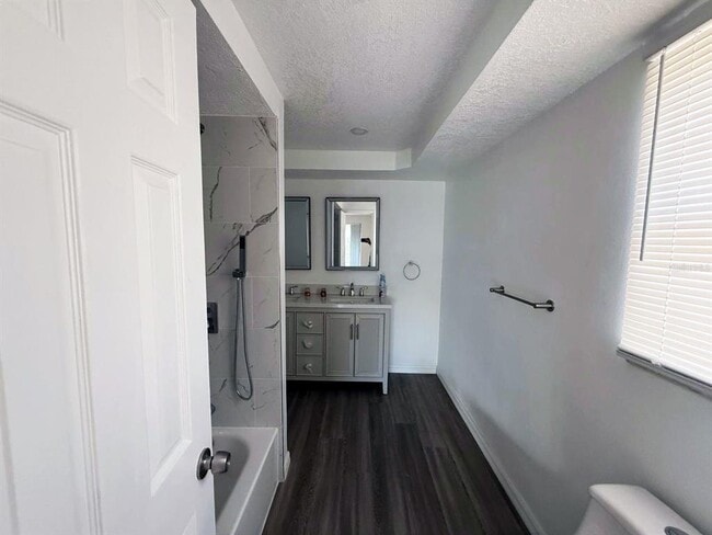 Building Photo - 1164 Chelsea Ln