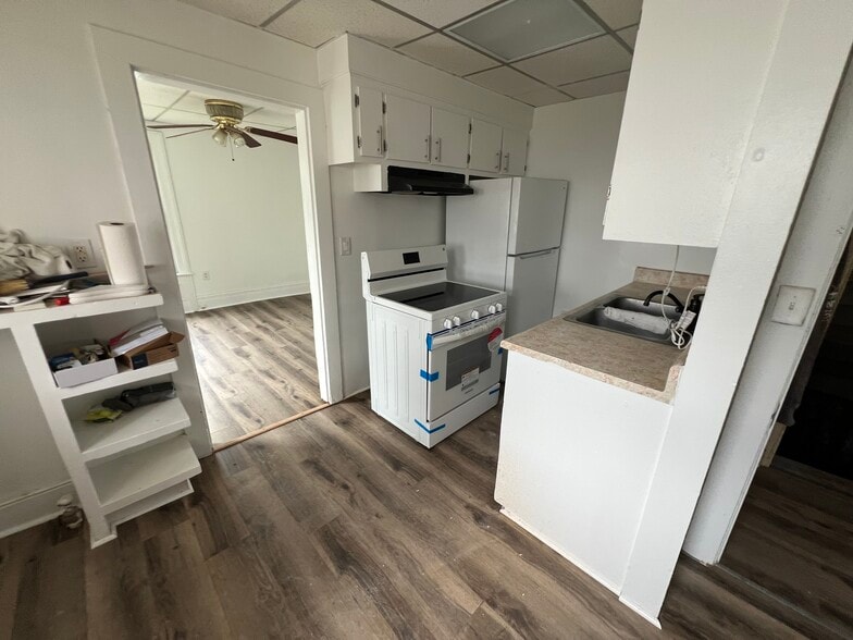 Whole unit Under renovations still - 167 Salem St