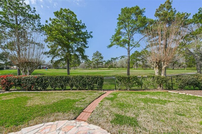 Building Photo - 3603 E Cedar Hollow Dr