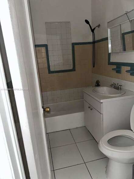 Building Photo - 576 NW 147th St