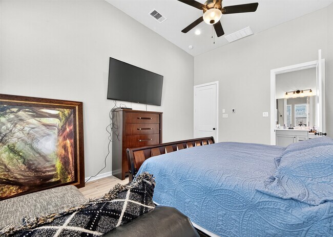 Building Photo - 6034 Painted Plains Ln