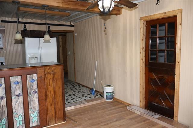 Building Photo - 411 Lloyds Ln