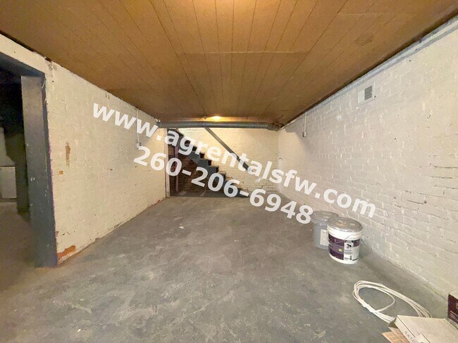 Building Photo - 1829 Broadway