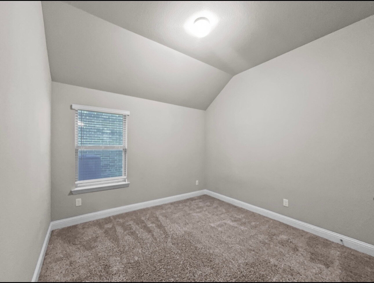Building Photo - 3712 Heather Meadows Dr