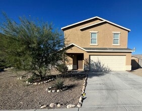Building Photo - 3BR 2BA Fully Furnished 2Story near Parks, Colorado River!