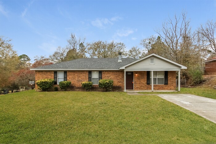 Primary Photo - 3404 Nance Blvd