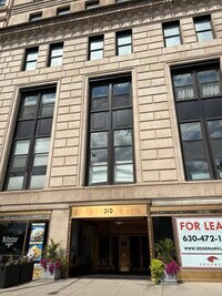 Building Photo - 310 S Michigan Ave