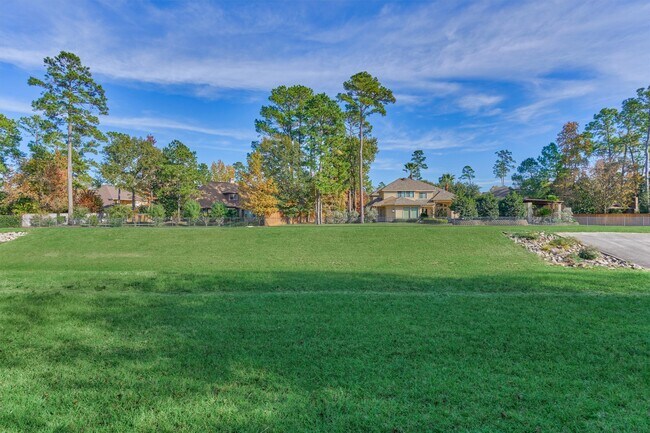 Building Photo - 94 Oriel Oaks Cir