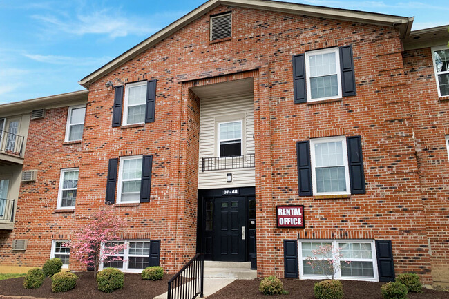 Primary Photo - Concord Woods Apartments