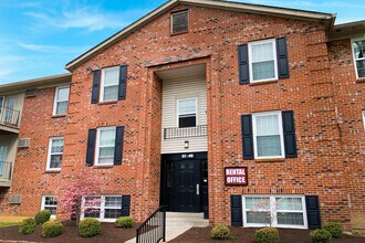Building Photo - Concord Woods Apartments