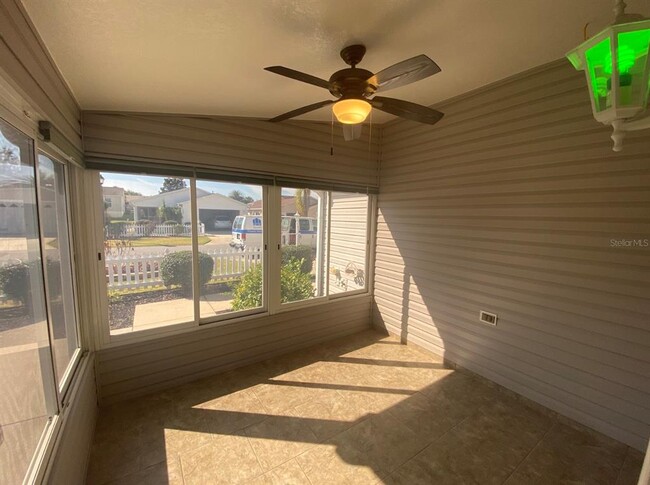 Building Photo - 1031 Pinewood Pl