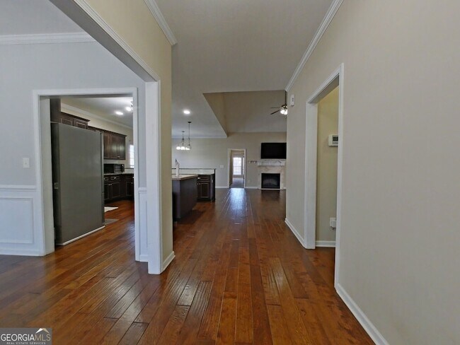 Building Photo - 3024 Margot Ln