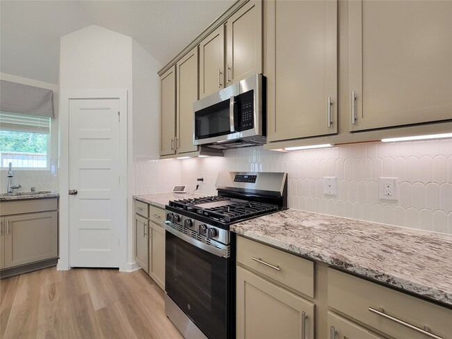 Building Photo - 1706 Serenity Moon Dr