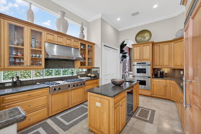 Building Photo - 8381 Egret Lakes Ln