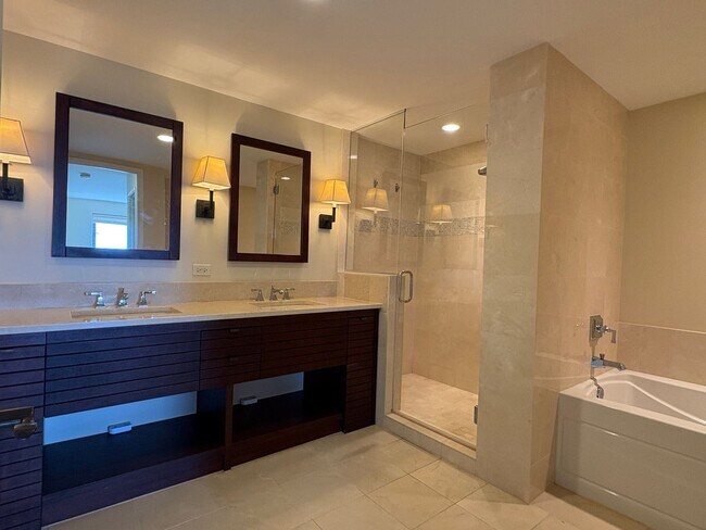 Building Photo - Envelope Yourself in Luxury at The Watermark Waikiki