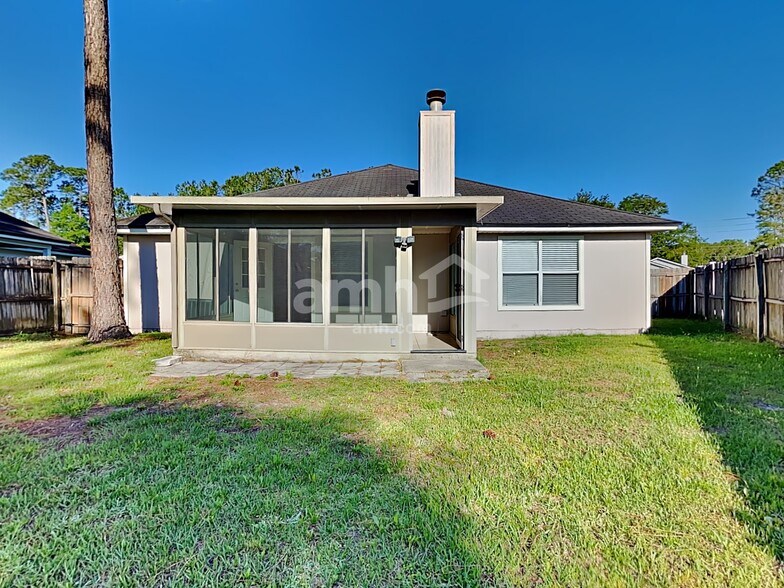 Building Photo - 4523 Deer Valley Dr