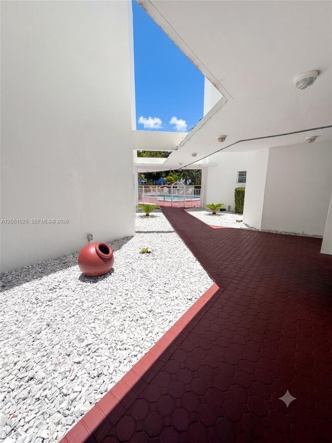 Building Photo - 1075 93rd St