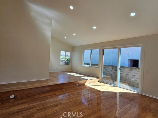 Building Photo - 1812 N Fairgreen Dr