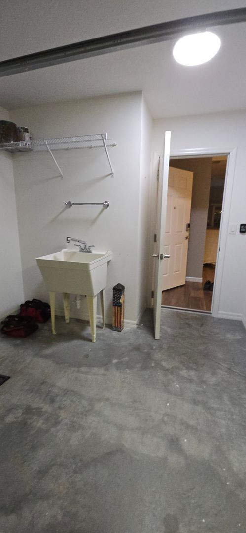 Building Photo - M5828 Tupelo Ter (VO/M15)