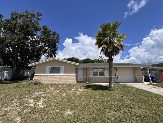 Building Photo - 1620 Marengo Dr