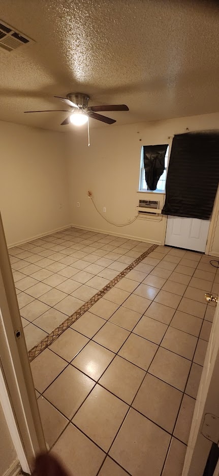 Building Photo - 7862 Venice Blvd