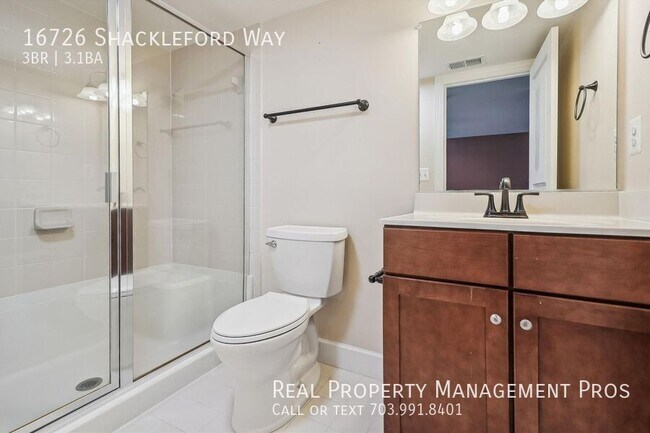 Building Photo - 16726 Shackleford Way