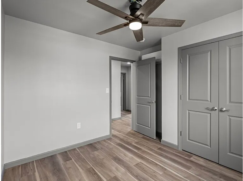 Building Photo - 22 Mayflower St