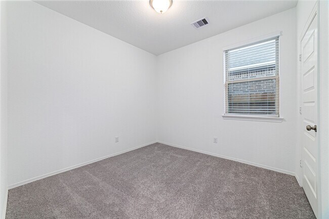 Building Photo - 23022 Bright Lgt Ln
