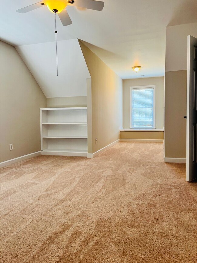 Building Photo - 100 Williamston Ridge Dr