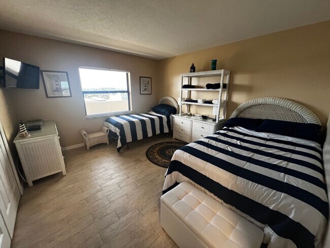 Building Photo - 15 N Atlantic Ave