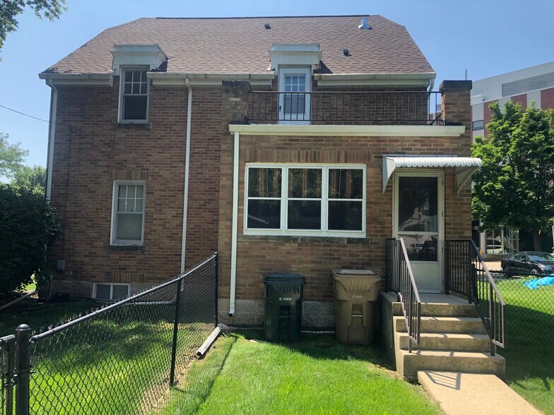 Building Photo - 1012 Erin St