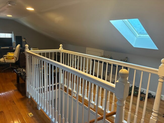 Building Photo - SPACIOUS LAWRENCEVILLE 3 BED 2.5 BATH! PER...