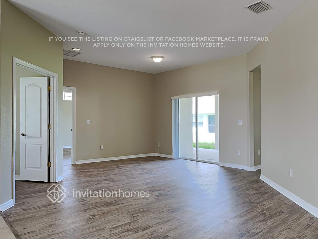 Building Photo - 1231 Running Oak Ln